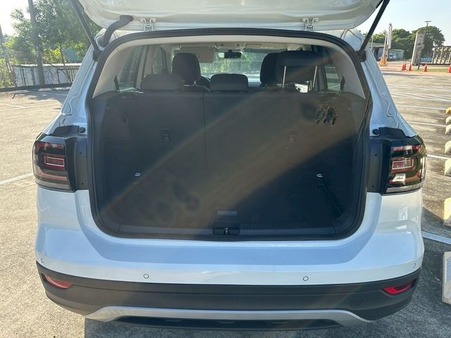VOLKSWAGEN福斯 T-CROSS  第14張相片
