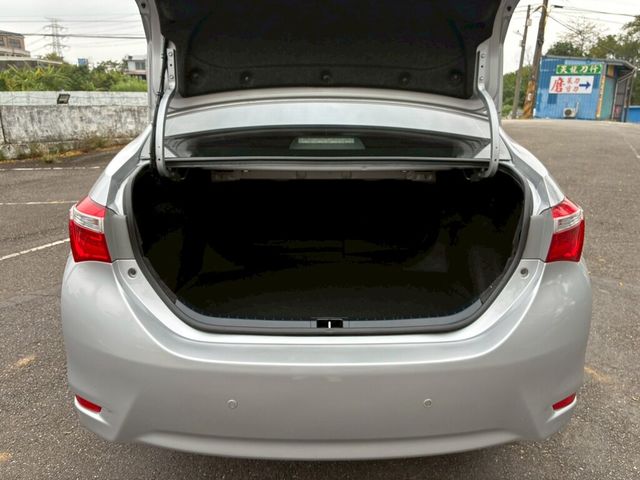 TOYOTA豐田 ALTIS  第12張相片