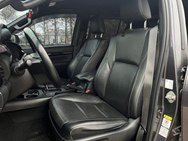 TOYOTA豐田 HILUX  第9張相片