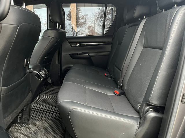 TOYOTA豐田 HILUX  第10張相片