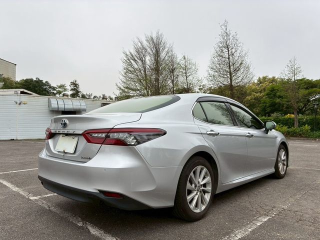 TOYOTA豐田 CAMRY HYBRID  第2張相片