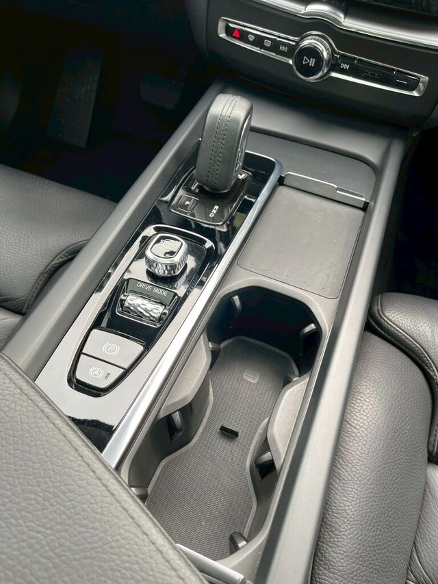 VOLVO富豪 XC60  第6張相片