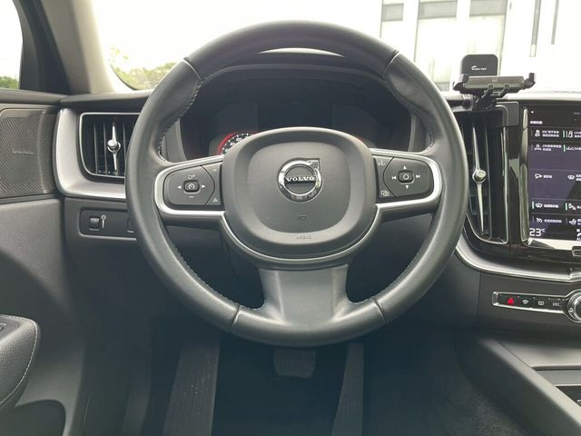VOLVO富豪 XC60  第8張相片