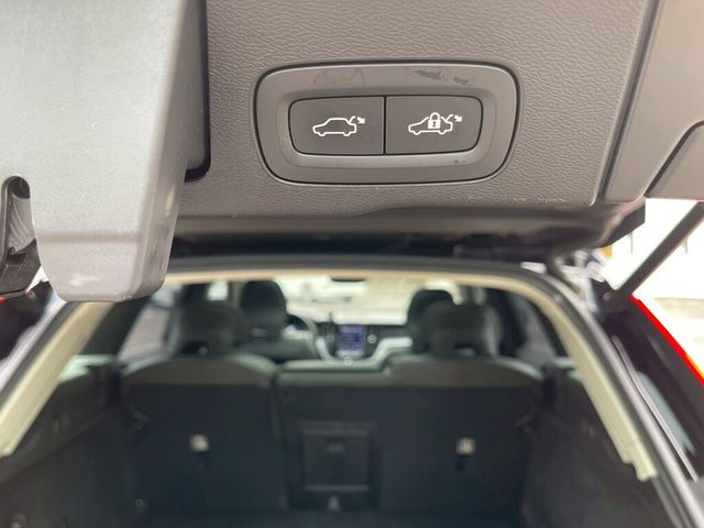 VOLVO富豪 XC60  第12張相片