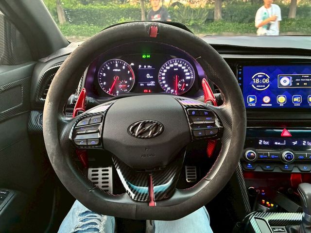 HYUNDAI現代 ELANTRA  第12張相片