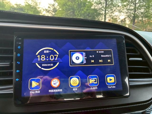 HYUNDAI現代 ELANTRA  第13張相片