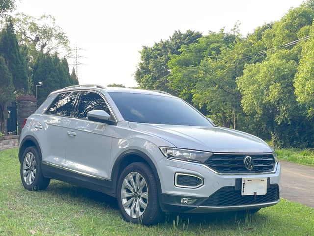 VOLKSWAGEN福斯 T-ROC  第2張相片
