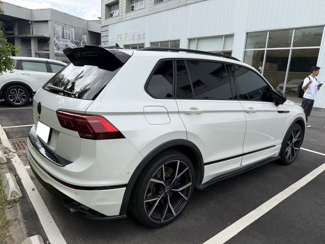 VOLKSWAGEN福斯 TIGUAN R  第3張相片
