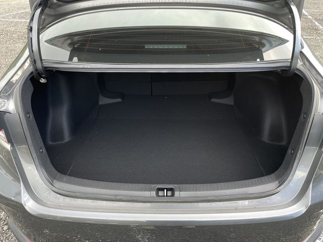 TOYOTA豐田 ALTIS  第4張相片