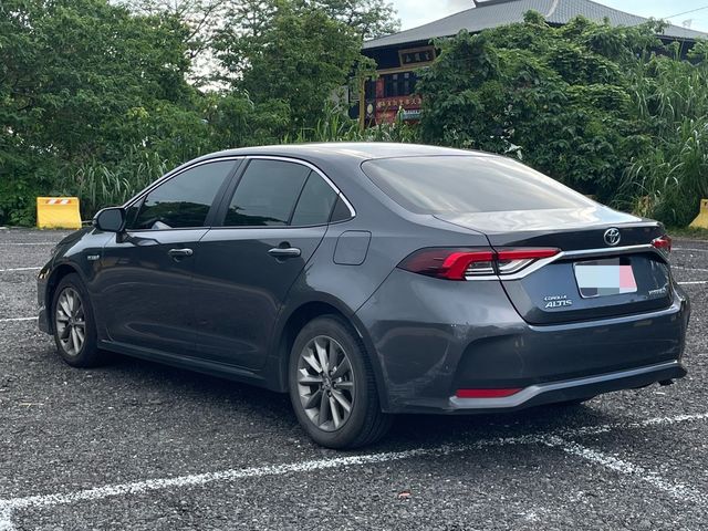 TOYOTA豐田 ALTIS  第7張相片