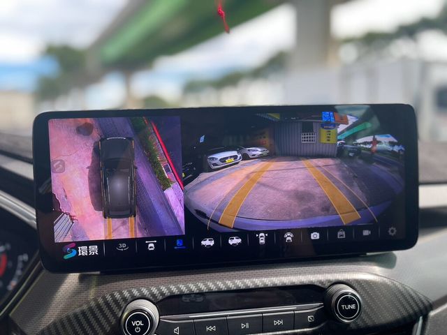 FORD福特 KUGA  第7張相片