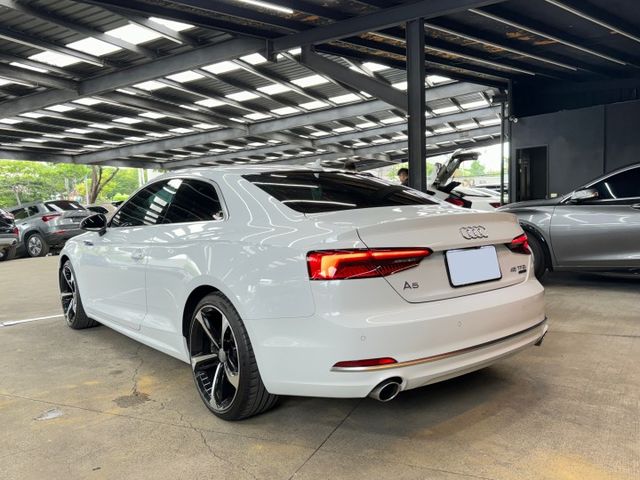 正17年 Coupé 45TFSI Quattro 2.0T - 252hp/天窗/全數位儀錶/電動椅/LED頭尾燈  第3張相片