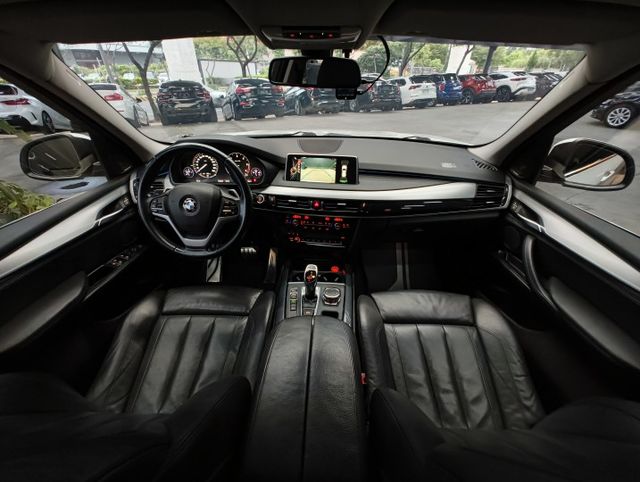 正15年 X5 xDrive25d 2.0T - Harman Kardon音響/14向電動椅/電尾門/雙區恆溫/HID  第8張相片