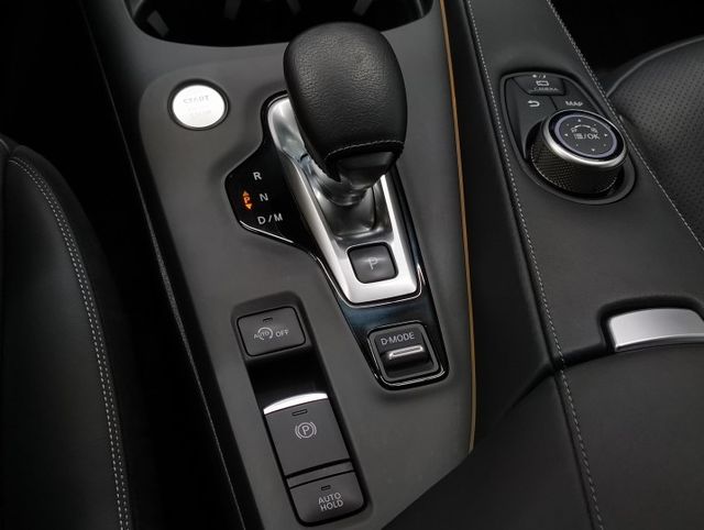 正22年 風尚款 2.0T - ACC/車道偏移/BOSE音響/360環景/通風&電熱椅/電動天窗/投影式抬顯/電動尾門  第13張相片