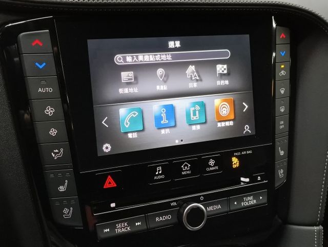 正22年 風尚款 2.0T - ACC/車道偏移/BOSE音響/360環景/通風&電熱椅/電動天窗/投影式抬顯/電動尾門  第14張相片
