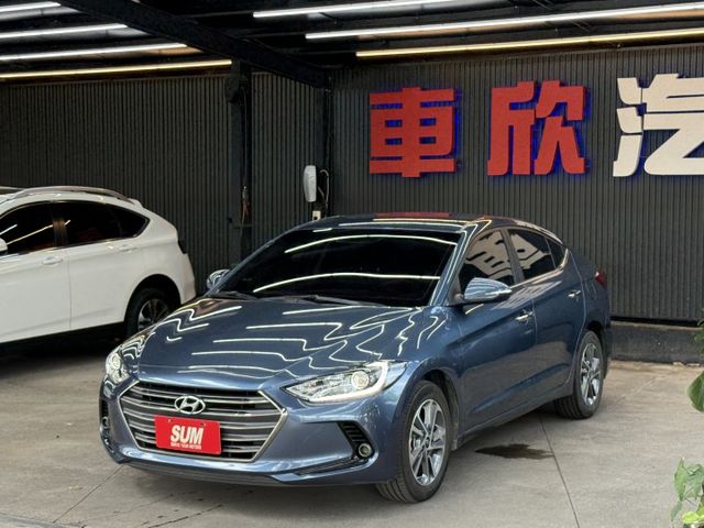 正19年 旗艦型 1.6L - 頂規安卓機/倒車顯影/免鑰匙啟動/摸門解鎖/盲點/定速/電子後視鏡/雙區恆溫/後座出風口  第1張相片