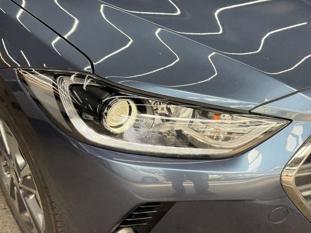 正19年 旗艦型 1.6L - 頂規安卓機/倒車顯影/免鑰匙啟動/摸門解鎖/盲點/定速/電子後視鏡/雙區恆溫/後座出風口  第19張相片