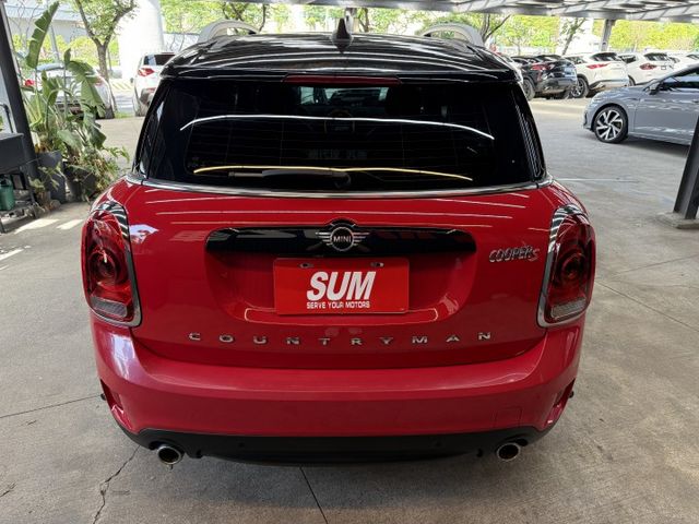 正20年 Countryman S 2.0L - 免鑰匙啟動/摸門解鎖/無線Carplay/電動尾門/雙電動椅/LED燈  第4張相片