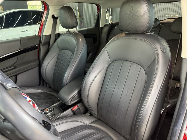 正20年 Countryman S 2.0L - 免鑰匙啟動/摸門解鎖/無線Carplay/電動尾門/雙電動椅/LED燈  第7張相片