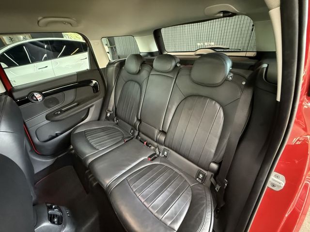 正20年 Countryman S 2.0L - 免鑰匙啟動/摸門解鎖/無線Carplay/電動尾門/雙電動椅/LED燈  第8張相片
