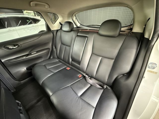正16年 Big Tiida 5D 1.6L - 免鑰匙啟動/摸門解鎖/導航/數位電視/倒車顯影/抬頭顯示/雙區恆溫  第7張相片