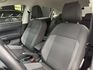 正24年 230TSI Tech版 1.0L - 貫穿式定位燈/免鑰匙摸門/ACC/車道偏移/Carplay/雙區恆溫  第6張縮圖