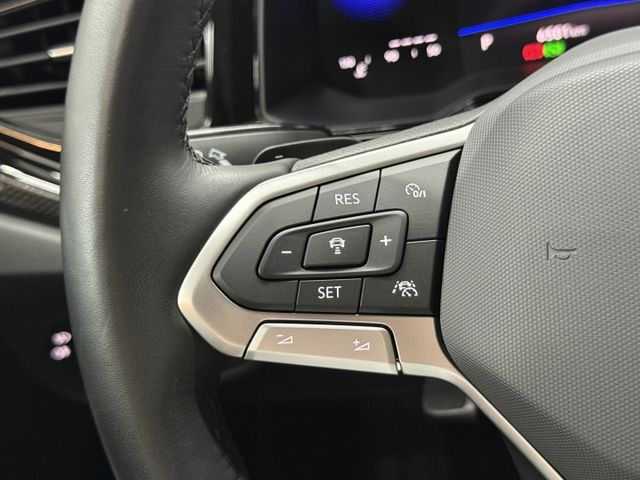 正24年 230TSI Tech版 1.0L - 貫穿式定位燈/免鑰匙摸門/ACC/車道偏移/Carplay/雙區恆溫  第10張相片