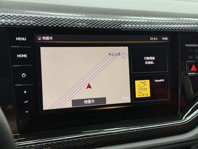 正24年 230TSI Tech版 1.0L - 貫穿式定位燈/免鑰匙摸門/ACC/車道偏移/Carplay/雙區恆溫  第13張相片