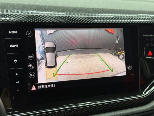 正24年 230TSI Tech版 1.0L - 貫穿式定位燈/免鑰匙摸門/ACC/車道偏移/Carplay/雙區恆溫  第14張相片