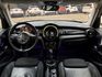 2015/16年式 Hatch 5D Cooper S 2.0L - 免鑰匙啟動/定速巡航/電動尾門/LED頭燈/氣氛燈  第9張縮圖