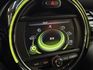 2015/16年式 Hatch 5D Cooper S 2.0L - 免鑰匙啟動/定速巡航/電動尾門/LED頭燈/氣氛燈  第16張縮圖