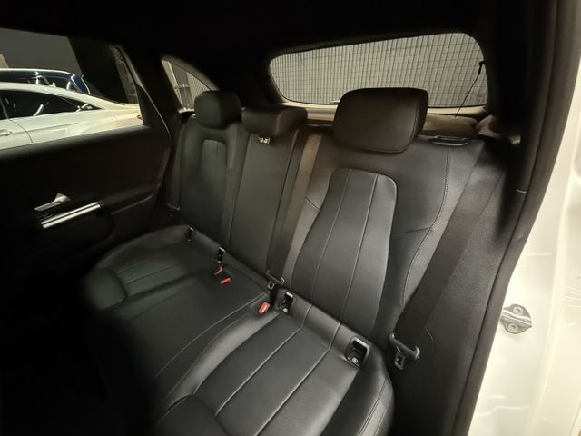 正20年 B200 1.3L - 雙液晶儀錶/免鑰匙啟動/摸門解鎖/盲點偵測/定速/電動尾門/LED頭燈/Carplay  第8張相片