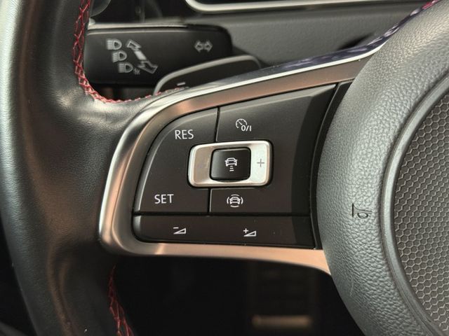 2018/19年式 GTI Performance 大P 2.0L - ACC/車道置中/丹拿音響/天窗/盲點/數位儀錶  第10張相片