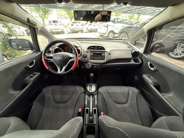 正2010年 VTi-S版 1.5L - 平均油耗14.5kmL/換檔撥片/電折後視鏡/藍芽通訊/後座64分離/小資代步  第8張相片