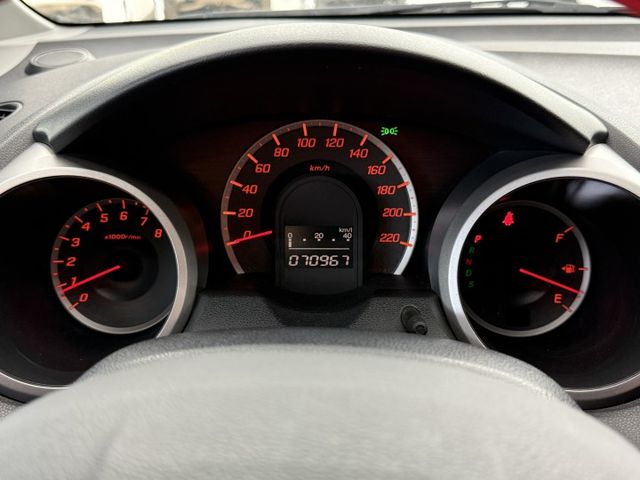 正2010年 VTi-S版 1.5L - 平均油耗14.5kmL/換檔撥片/電折後視鏡/藍芽通訊/後座64分離/小資代步  第11張相片