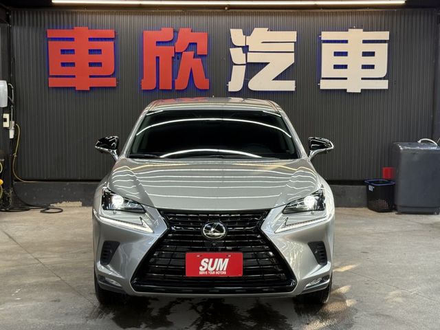 正20年 菁英plus+版 2.0L - ACC跟車/車道偏移/環景影像/雙區恆溫/盲點/免鑰匙摸門/電動尾門/雙電動椅  第2張相片