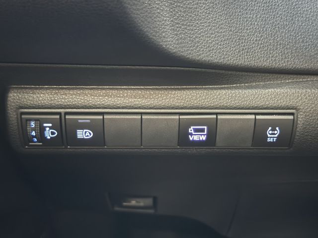正22年 Hybrid 油電旗艦版 1.8L - ACC跟車/車道偏移/360環景影像/抬頭顯示/駕駛座電動椅/盲點偵測  第12張相片