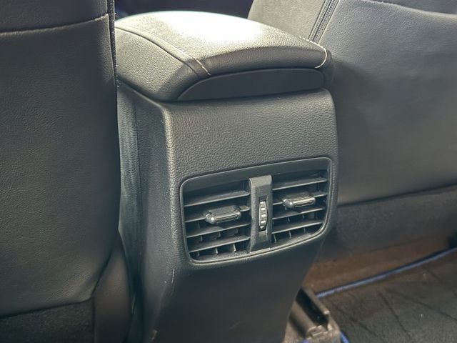 正22年 Hybrid 油電旗艦版 1.8L - ACC跟車/車道偏移/360環景影像/抬頭顯示/駕駛座電動椅/盲點偵測  第16張相片