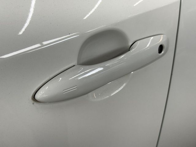 正22年 Hybrid 油電旗艦版 1.8L - ACC跟車/車道偏移/360環景影像/抬頭顯示/駕駛座電動椅/盲點偵測  第18張相片