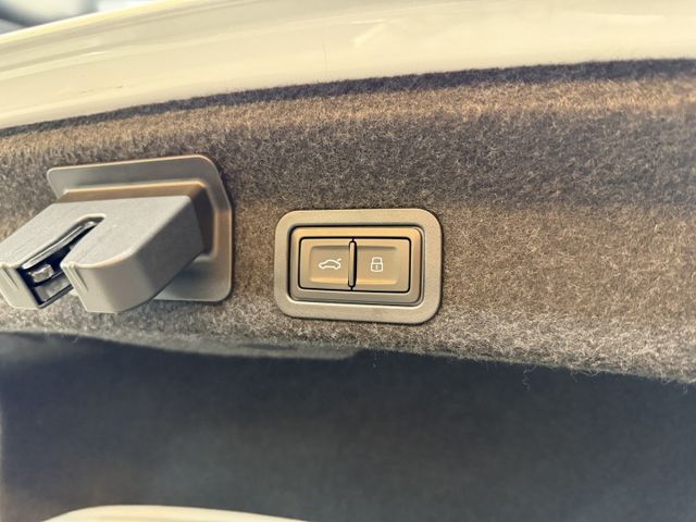 正23年 A6 Sedan 40TFSI Technik豪華版 2.0L - ACC/虛擬座艙/環景/無線Carplay  第6張相片