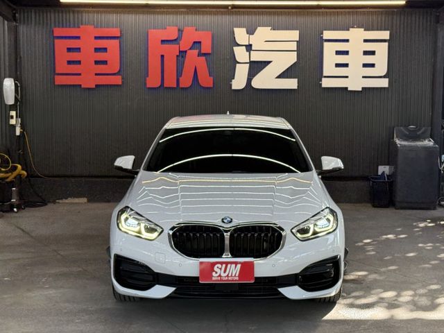 2019/20年式 F40 118i Edition Sport 1.5 - 5AS/尾飾管/鯊魚鰭擾流/Carplay  第2張相片