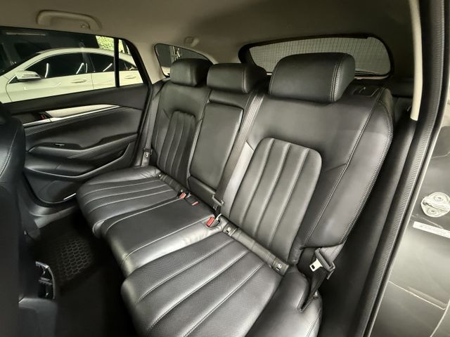 正18年 Wagon SKY-G旗艦型 2.0L - RAYS鋁圈/ACC/車道偏移/BOSE音響/免鑰匙/盲點/抬顯  第7張相片