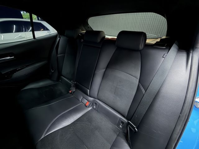 18/19年式 Auris 旗艦版 2.0L - 主動式跟車/車道偏移/高階安卓機/電熱座椅/抬頭顯示/盲點/胎壓顯示  第7張相片