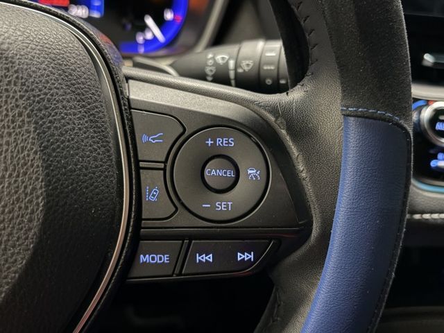 18/19年式 Auris 旗艦版 2.0L - 主動式跟車/車道偏移/高階安卓機/電熱座椅/抬頭顯示/盲點/胎壓顯示  第11張相片