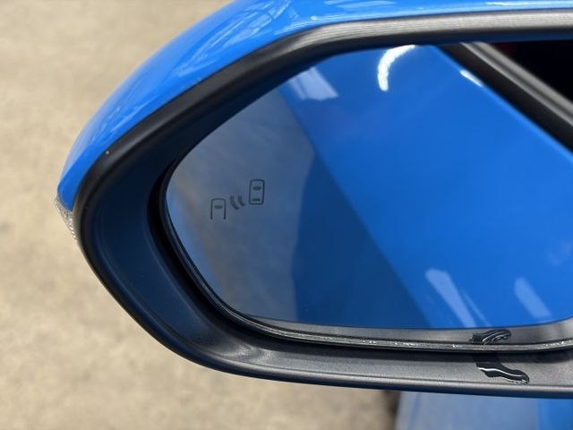 18/19年式 Auris 旗艦版 2.0L - 主動式跟車/車道偏移/高階安卓機/電熱座椅/抬頭顯示/盲點/胎壓顯示  第17張相片