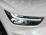 正22年 XC40 B5 R-Design 2.0L - Level2 輔助駕駛/HK音響/全景天窗/環景/電動腳踢尾門  第19張縮圖