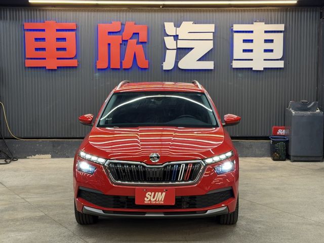 正20年 Kamiq 頂規 豪華菁英版 1.5L - 主動式跟車/車道置中/電動尾門/盲點/電熱椅/無線充電/免鑰匙摸門  第2張相片