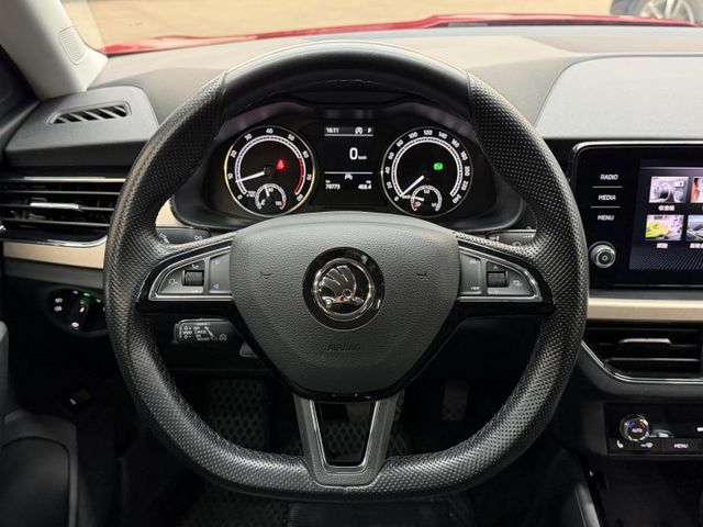 正20年 Kamiq 頂規 豪華菁英版 1.5L - 主動式跟車/車道置中/電動尾門/盲點/電熱椅/無線充電/免鑰匙摸門  第10張相片