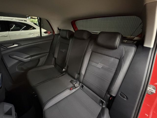 正21年 T-Cross 230 TSI Style Design 1.0L - ACC/Carplay/數位儀錶/盲點  第6張相片