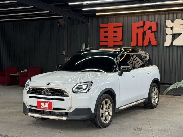 正24年 大改款 Countryman C 油電 1.5L - 選配抬顯/遠端啟動/跟車/無線Carplay/電動尾門  第1張相片
